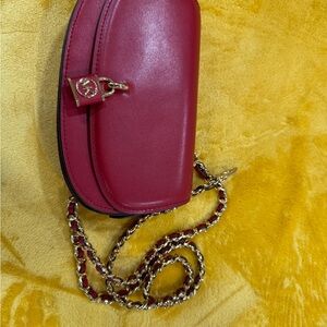 MK Boutique Red and Gold Crossbody Bag with Chain Strap